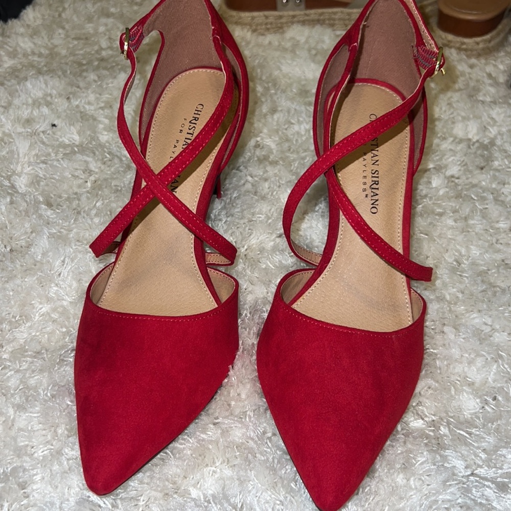 Red Heels - Picture 3 of 3